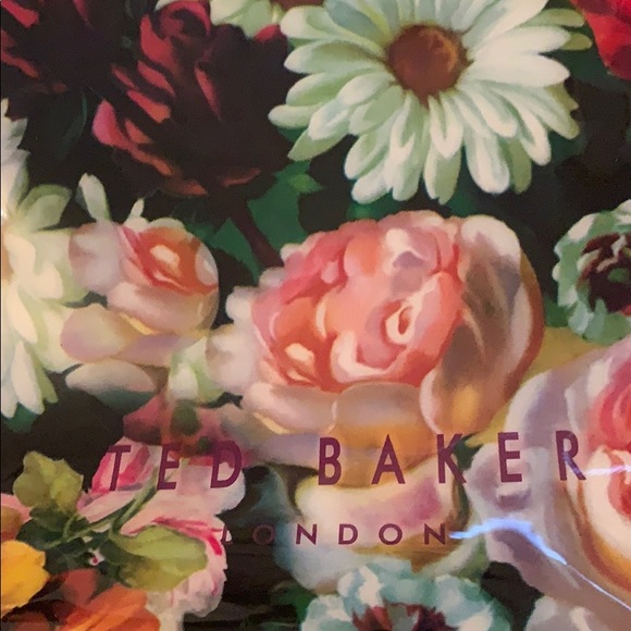 Ted Baker London Black/Multi Clr Floral Vinyl Tote - Picture 9 of 12